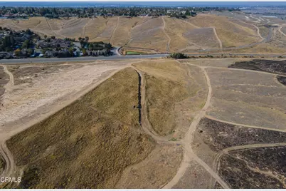 6215 S Fairfax Road, Bakersfield, CA 93307 - Photo 8