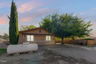41 Lakeview Dr, Wofford Heights, CA 93285 - Photo 2