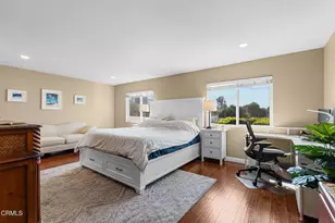 18360 Collins St, Tarzana, CA 91356 - Photo 14