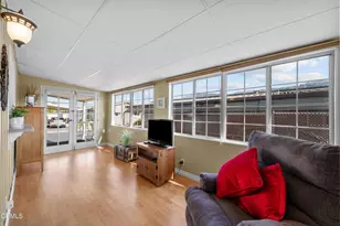 500 West Santa Maria Street, Santa Paula, CA 93060 - Photo 24