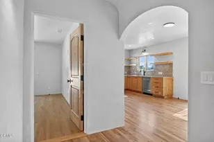 622 South Evergreen Dr Dr, Ventura, CA 93003 - Photo 14