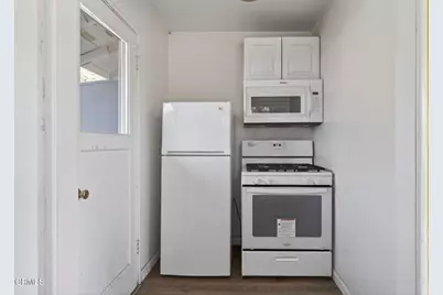 1211 Cruzero Street, Ojai, CA 93023 - Photo 32