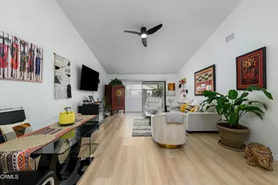 38003 Village 38, Camarillo, CA 93012 - Photo 8