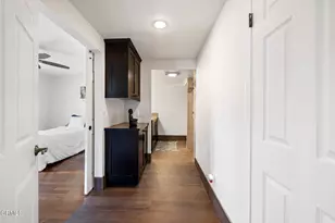 8028 Crystal Pl, Ventura, CA 93004 - Photo 16