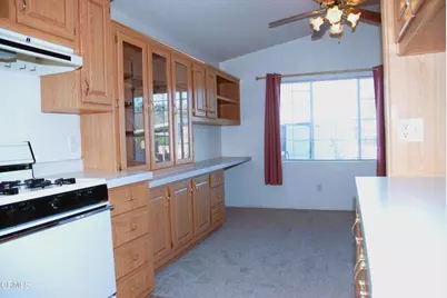 4388 E Central Avenue #63, Camarillo, CA 93010 - Photo 6