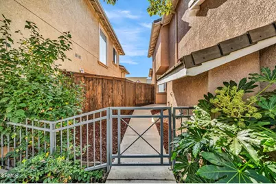 208 Bolero Lane, Oxnard, CA 93036 - Photo 4