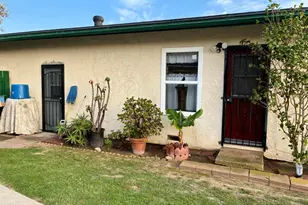 1928 San Benito St, Oxnard, CA 93033 - Photo 2
