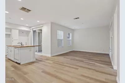 337 Feather River Place, Oxnard, CA 93036 - Photo 10