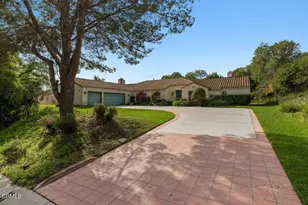 1251 Via Latina Dr, Camarillo, CA 93012 - Photo 2