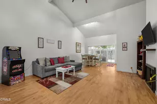 2547 Broderick Way, Port Hueneme, CA 93041 - Photo 10