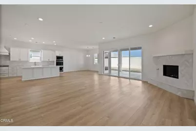 8806 Roverton Court, Bakersfield, CA 93314 - Photo 10