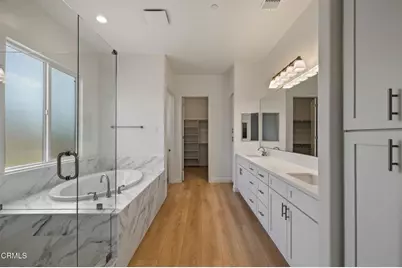 8806 Roverton Court, Bakersfield, CA 93314 - Photo 42