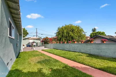 308 S Redondo Avenue, Manhattan Beach, CA 90266 - Photo 26