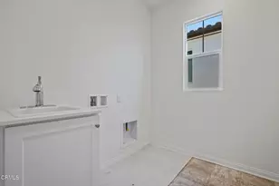 580 Alabama St, Ventura, CA 93001 - Photo 26
