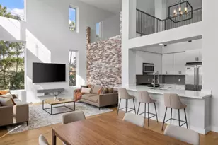 1901 Victoria Ave, Oxnard, CA 93035 - Photo 16