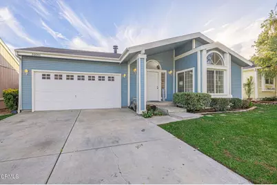 20046 Canyon View Drive, Santa Clarita, CA 91351 - Photo 4