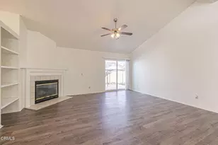 20046 Canyon View Dr, Santa Clarita, CA 91351 - Photo 12