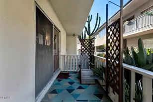 1542 Riverside Dr, Glendale, CA 91201 - Photo 30
