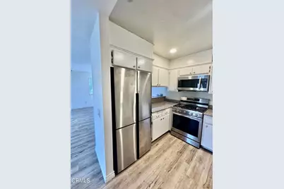 15218 Campus Park Drive #B, Moorpark, CA 93021 - Photo 10