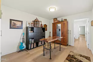 243 E Elfin Green, Port Hueneme, CA 93041 - Photo 20