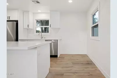 2457 Chiquita Lane, Thousand Oaks, CA 91362 - Photo 8