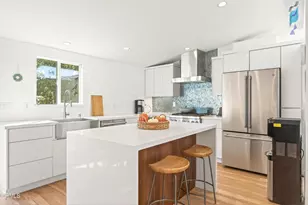 1040 Dover Ln, Ventura, CA 93001 - Photo 14