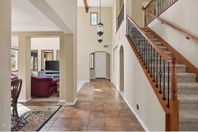 650 Charleston Place, Ventura, CA 93004 - Photo 10