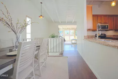 942 Woodlawn Drive, Thousand Oaks, CA 91360 - Photo 2