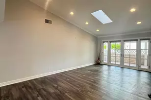 34124 Village 34, Camarillo, CA 93012 - Photo 6