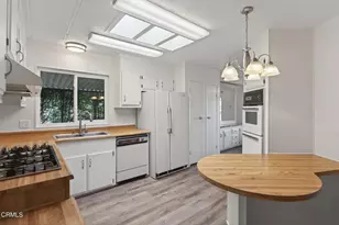 4700 Aurora Dr, Ventura, CA 93003 - Photo 16
