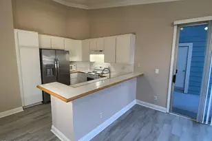 2394 Pleasant Way, Thousand Oaks, CA 91362 - Photo 10