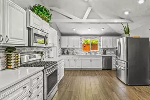 1188 Fierro Dr, Ojai, CA 93023 - Photo 10