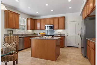 8124 Onyx Street, Ventura, CA 93004 - Photo 10