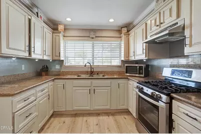 1960 Peoria Place, Oxnard, CA 93033 - Photo 12