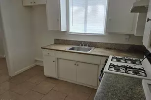 44226 2nd St, Lancaster, CA 93535 - Photo 4