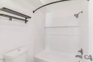 3630 Dallas Dr, Oxnard, CA 93033 - Photo 28