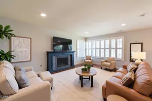 251 Asta Ct, Thousand Oaks, CA 91320 - Photo 4