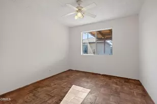 236 E Poplar St, Oxnard, CA 93033 - Photo 6