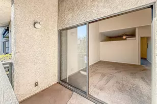 5738 Skyview Way, Agoura Hills, CA 91301 - Photo 16