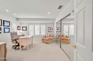 4240 Reyes Dr, Tarzana, CA 91356 - Photo 48