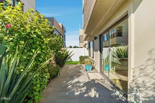 1095 Canal St, Oxnard, CA 93035 - Photo 36