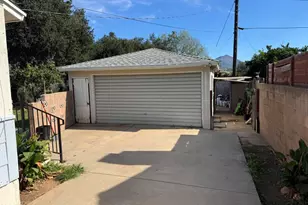 12104 Topa Ln, Santa Paula, CA 93060 - Photo 8