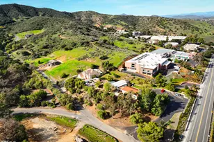 251 S Skyline Dr, Thousand Oaks, CA 91361 - Photo 38