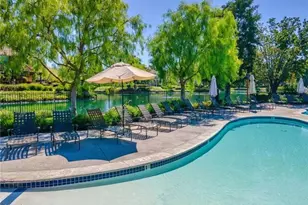 27072 Victoria Ln, Valencia, CA 91355 - Photo 24