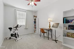 27072 Victoria Ln, Valencia, CA 91355 - Photo 14