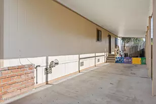 2408 Apple Ln, Oxnard, CA 93036 - Photo 28