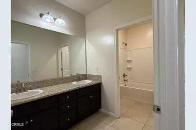 12217 Quiet Creek Way, Bakersfield, CA 93311 - Photo 8