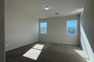 12217 Quiet Creek Way, Bakersfield, CA 93311 - Photo 12