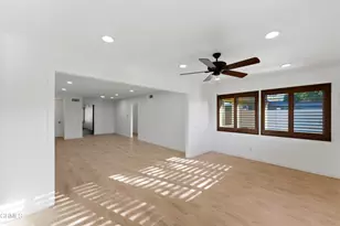 7115 Village 7, Camarillo, CA 93012 - Photo 14