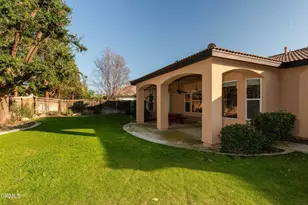 9908 Skiles Dr, Bakersfield, CA 93311 - Photo 8